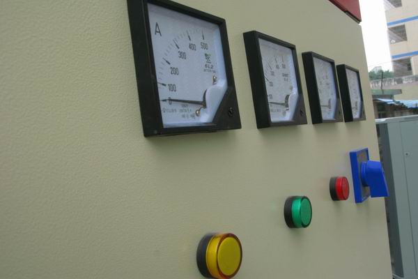 沙市配电柜-3683讲讲配电柜注意事项